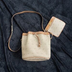 Christian Dior - Honeycomb Bucket bag with pouch